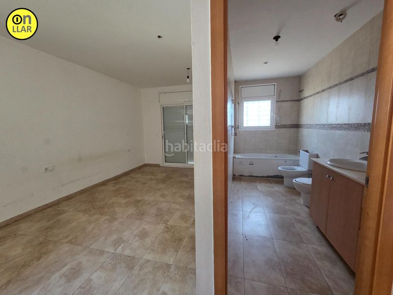 Foto 1bdbdfbd-ef0a-4500-8d4b-cbbb90407ca7. Casa amb aparcament a La Goba Vidreres