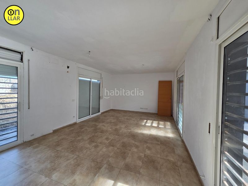 Foto c54b3742-f9da-417c-88b1-9670d8e8e3a9. Casa amb aparcament a La Goba Vidreres