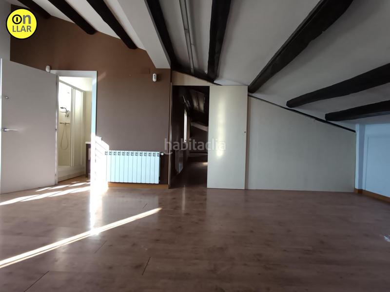 Foto a0bc6a84-26b1-4133-9b35-7a6448c4cc2b. Piso amplio y luminoso piso carretera cardona en Manresa