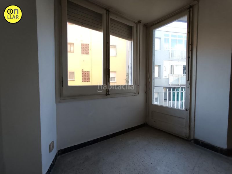 Foto 5a0894ca-ced7-4ae0-92e4-09d9d57b78c4. Pis a Montmeló