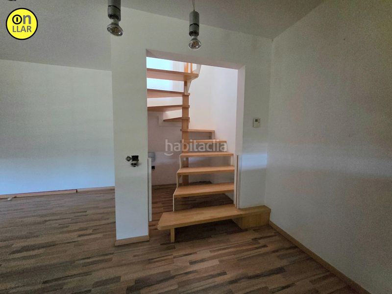 Foto 0124735b-e337-4b2a-9c41-14ff8387aacd. Casa amb aparcament piscina a Navarcles