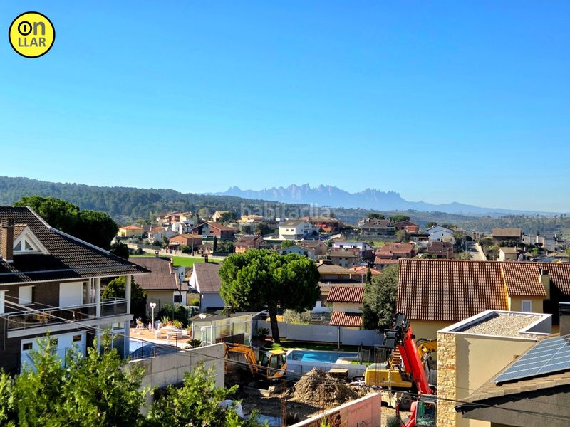 Foto 4877bcbf-7947-4527-85b3-bc2a8c4a5478. Casa amb aparcament piscina a Navarcles