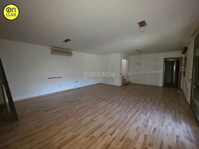 Foto d2242c8d-b1b4-4039-92ca-2cfef4afbc89. Casa amb aparcament piscina a Navarcles