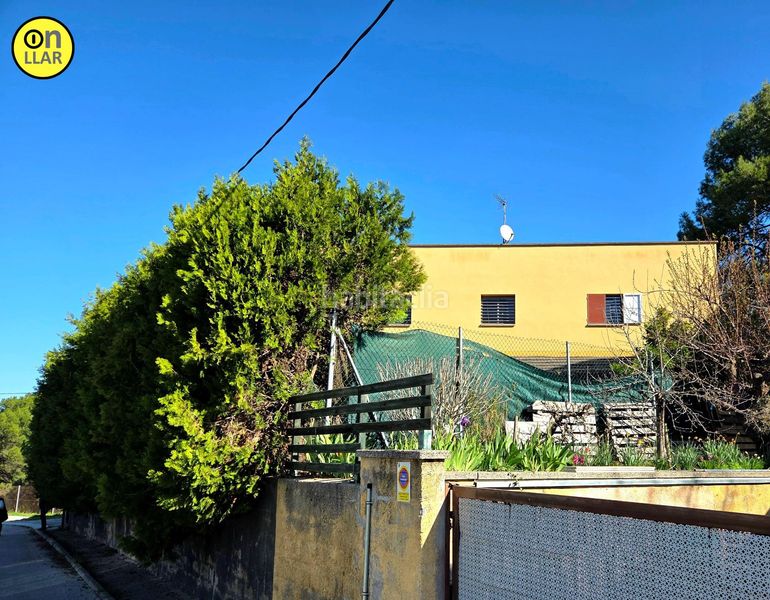 Foto d4797337-678d-4376-925e-92effa878d1e. Casa amb aparcament piscina a Navarcles