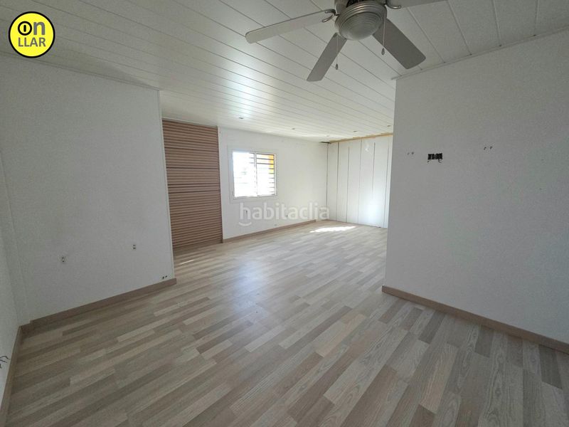 Foto ed3d018f-5027-430f-b79d-e7a148668f6d. Casa amb aparcament piscina a Navarcles