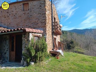 Location Maison à Planoles. Acogedora casa de montaña en alquiler en planoles