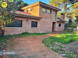 Maison à Vilanova del Vallès. Vivienda en venta en c. alosa, 11, vilanova del valles, barcelon