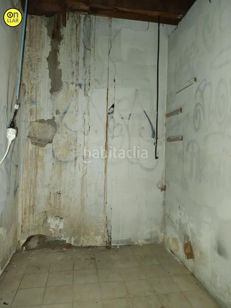 Foto bbdeb118-89c7-4f05-9577-32e1eecbbcda. Edificio in Montmeló