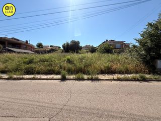 Terreny residencial a Ametlla del Vallès (L´). Solar con proyecto de vivienda en lametlla del vallès zona can r