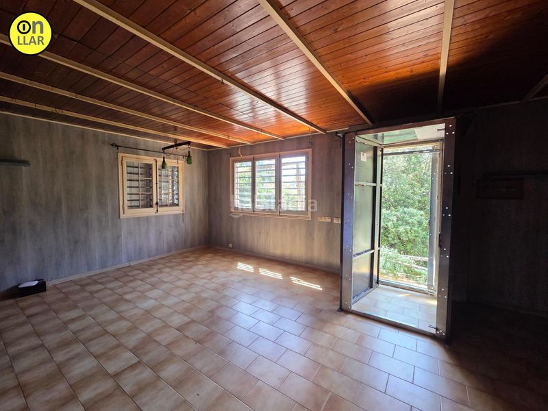 Foto 73d32b01-4dfb-4c4e-9c20-e9b7f814480d. Casa amb aparcament a Campins