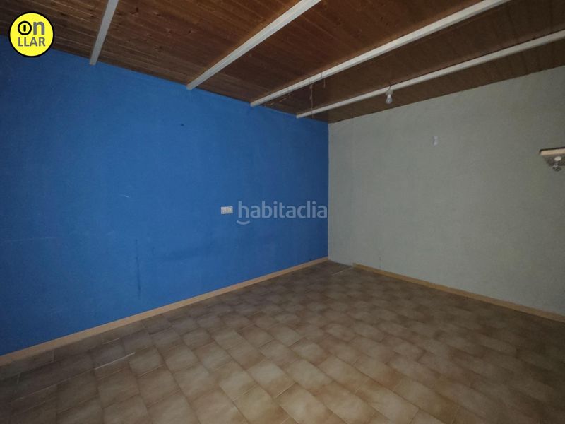 Foto b632a6db-f99f-4b31-99b0-c02a2fac7794. Casa amb aparcament a Campins
