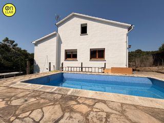Casa en Ametlla del Vallès (L´). Casa con piscina