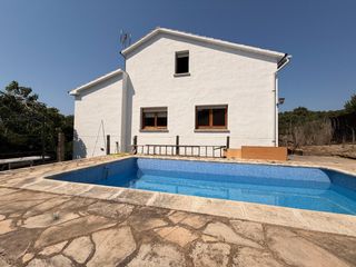 Casa en Ametlla del Vallès (L´). Casa con  pisicna