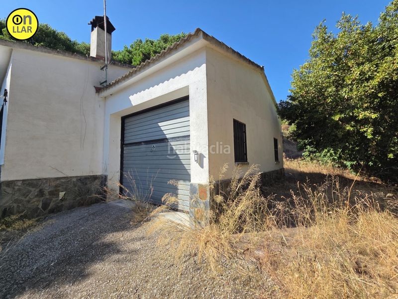 Foto 42a3b47b-a08d-4d7b-8b11-d5a3f052fb2d. Casa amb aparcament a Can Massuet del Far Dosrius