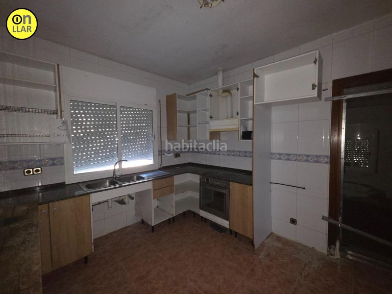 Foto 6cdc6da3-92c4-435f-88b5-d365e7732619. Casa amb aparcament a Can Massuet del Far Dosrius