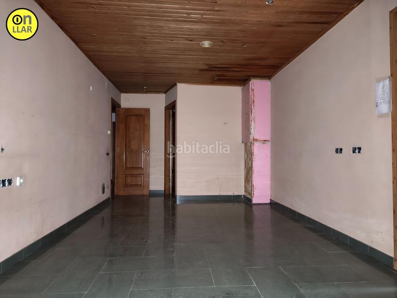 Foto c193a558-6053-4846-8e84-c0a3b161ed12. House with parking pool in Caldes de Montbui