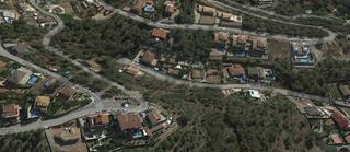 Wohngrundstück in Avinguda de l'hostal del ganxo 10. Espectacular fachada de 40 m pago aplazado