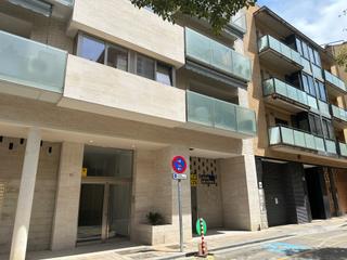 Local commercial à Carrer de josep galtés 11. Local igualada 80m2  josep galtés edificio año 2020