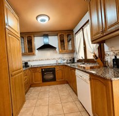 Semi detached house in Vielha. Excecional chalet