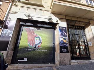 Lloguer Local Comercial  Carrer de la unió. Local de 326 m2 en calle unió