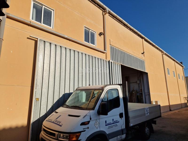 Foto f3ea34dc-eeb8-43b4-b16c-0d8409a4b574. Fabrikhalle in Torreforta Tarragona