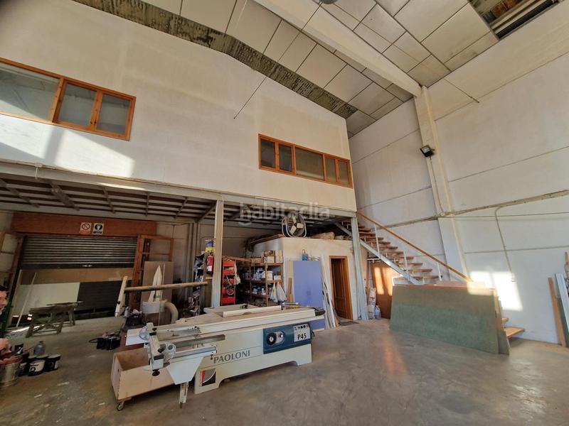 Foto f8abac21-749a-47b2-ad88-0c18b7ebe036. Fabrikhalle in Torreforta Tarragona