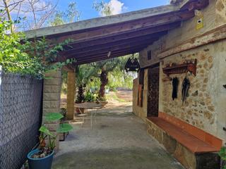 Bauernhof  Cami dels majols. Terreno de regadio con una casa en el morell
