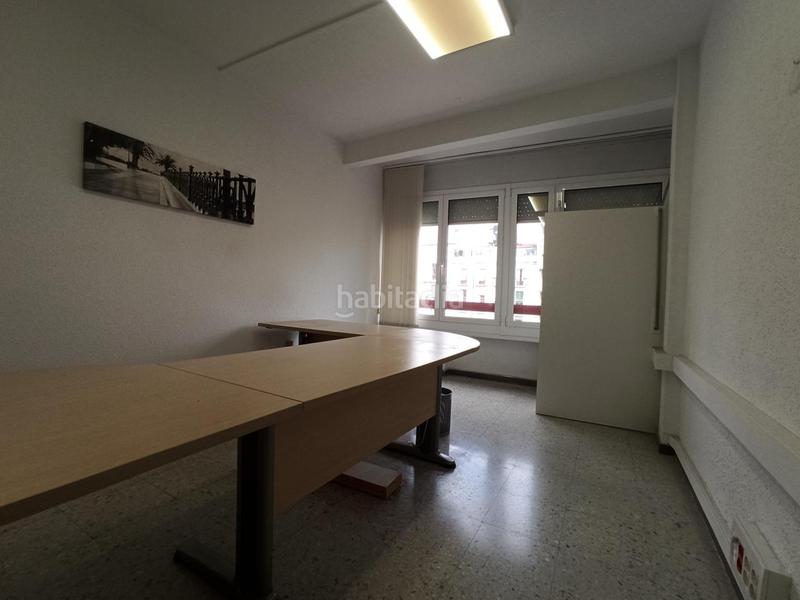 Foto 0d072383-5db4-4b06-bcd4-3956c160cf96. Miete büro in Eixample Tarragona