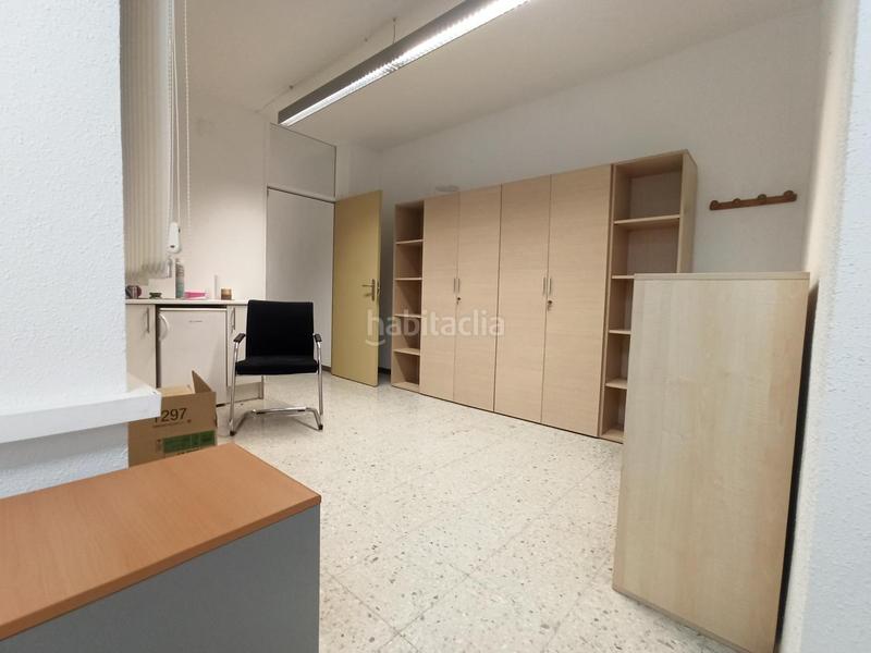 Foto 54be3963-fb3b-403f-823b-64b2a3c085ad. Miete büro in Eixample Tarragona