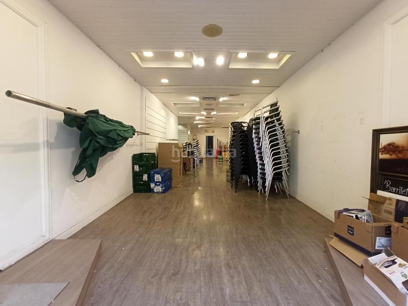 Foto 2a41edbb-beb9-4691-a2a6-6e843a6c726b. Traspaso local comercial en nova 40 traspaso de local en rambla nova 40 en Tarragona