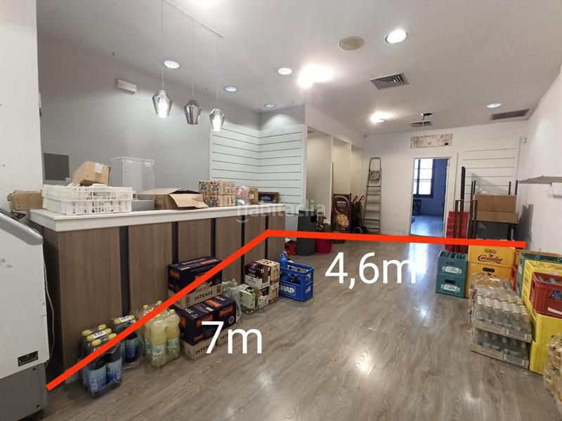 Foto c8b89d42-8d51-49af-bcc7-fd0c03b7a3fc. Traspaso local comercial en nova 40 traspaso de local en rambla nova 40 en Tarragona