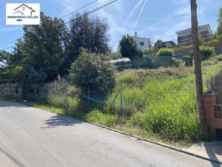 Terrain résidentiel à Ca l´estapé 24. Terreno ascendete ideal casa con garaje en planta y vivenda con