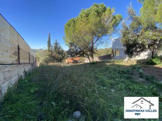 Terreny residencial a Calle ramon muntaner 40. Espedctacular terreno en lliça damunt vallado con vistas