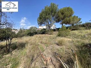 Fondo rustico in Calle sant genar 6. Terreno de 934 m2 ascendente suave con excelentes vistas en can