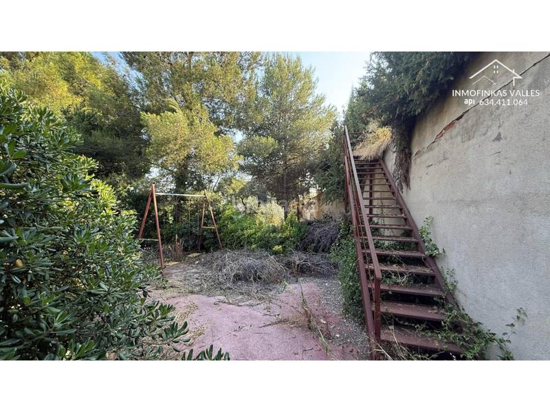 Foto c59b7cd0-afdf-44b8-9930-2f3714002f52. Terreny residencial a josep carner 60 a Lliçà d´Amunt