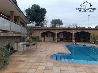 Maison à Lliçà de Vall. Espectacular  casa con excelentes vistas en can vilardebo lliça