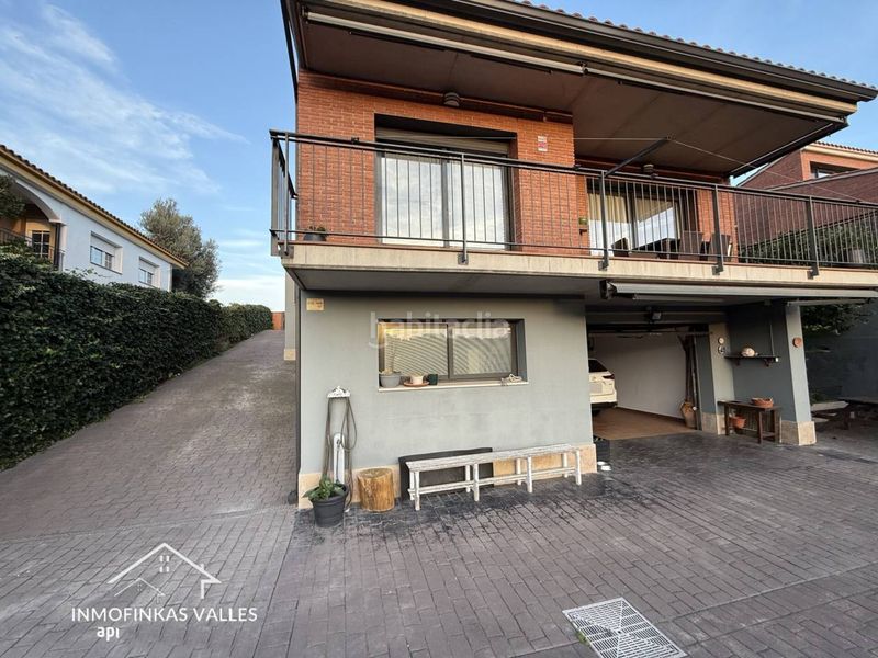 Foto 0f15e764-8b59-4208-9227-7a842518533e. Casa amb calefacció aparcament piscina a Caldes de Montbui