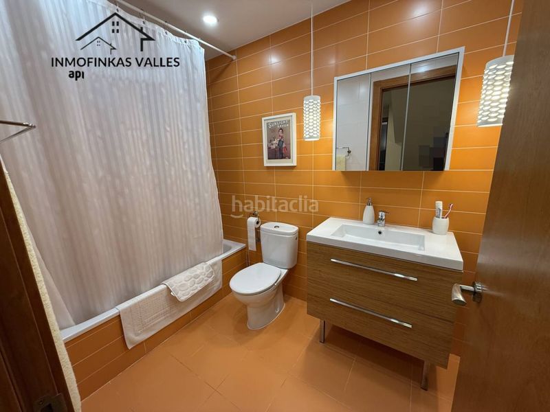 Foto 97d120e1-41aa-4a70-9d60-90d029bb530b. Casa amb calefacció aparcament piscina a Caldes de Montbui