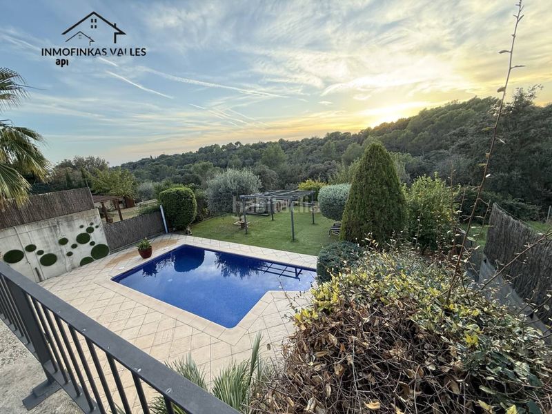 Foto d9c5c4d0-5201-4985-8725-27bdcdec8b0a. Casa amb calefacció aparcament piscina a Caldes de Montbui