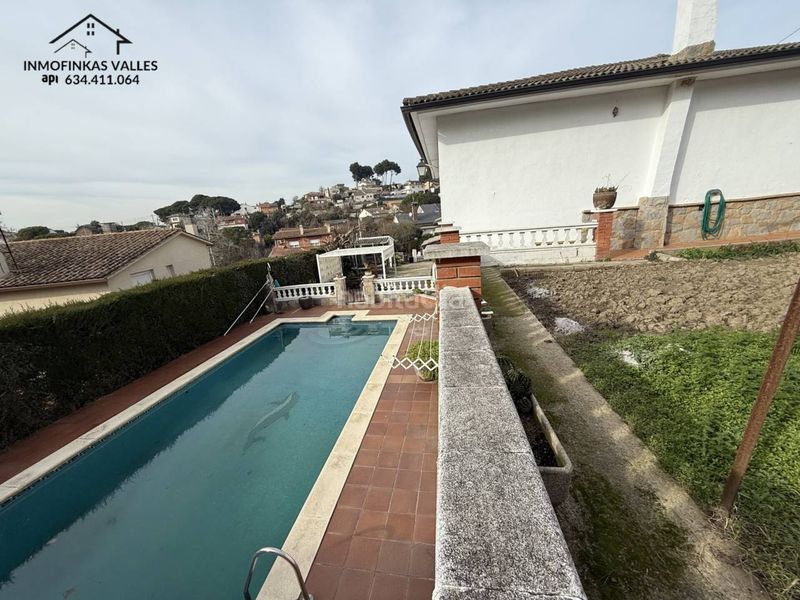 Foto 73570b22-933f-42ad-afc3-54cc2c6d4960. Casa amb calefacció piscina a Lliçà de Vall