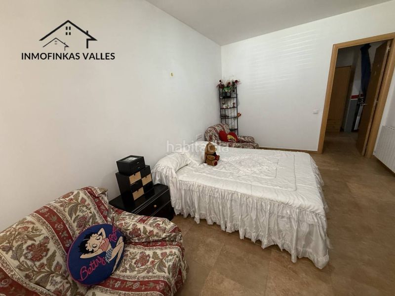 Foto 414894c3-37f5-4641-89ee-6a105193c3e2. Casa amb calefacció aparcament piscina a Lliçà de Vall