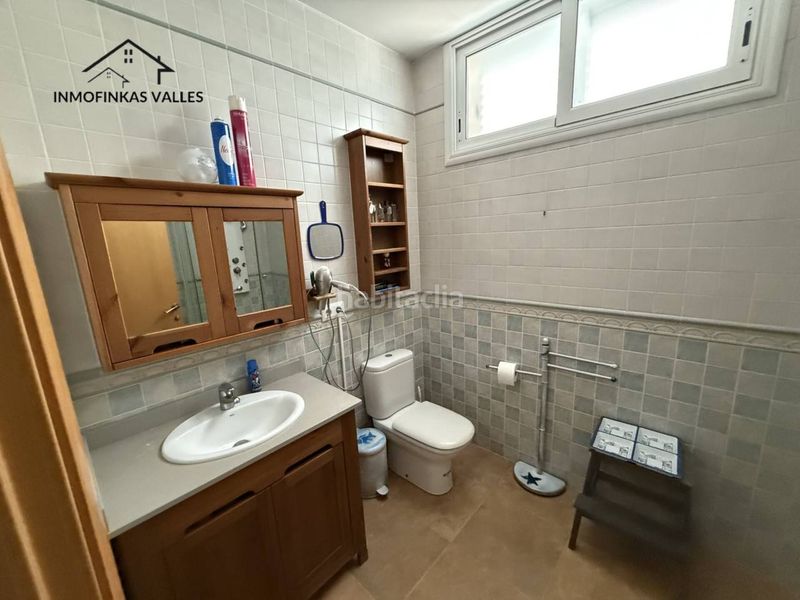 Foto 640d36b9-4800-401d-aaef-d2232d8e8d02. Casa amb calefacció aparcament piscina a Lliçà de Vall