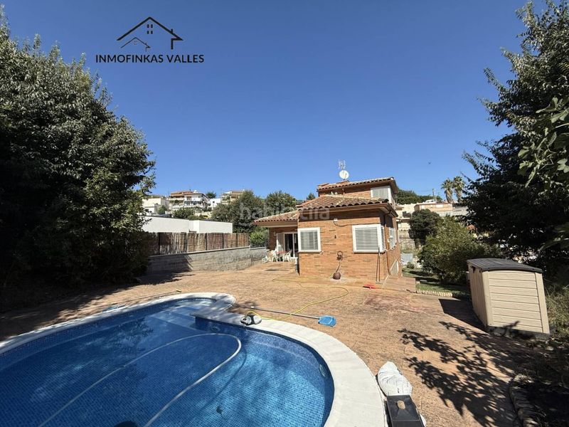 Foto 794a5658-2b22-4e9b-8e6a-724ac43a7ce1. Casa amb calefacció aparcament piscina a Lliçà de Vall