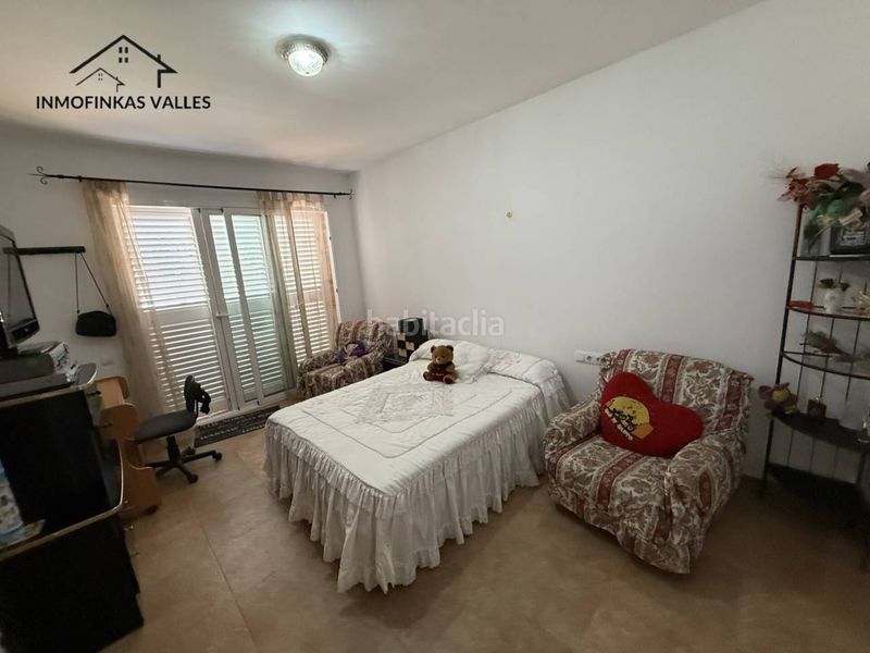Foto e04bfa33-2a8a-4c6d-9f4d-9e7298822591. Casa amb calefacció aparcament piscina a Lliçà de Vall