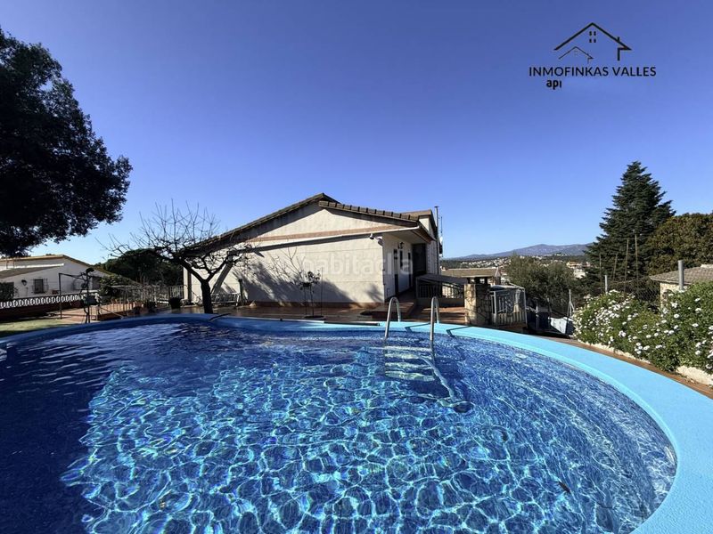 Foto 1a45c9c4-93a6-49ae-a27f-f5a335eefac6. Casa amb calefacció aparcament piscina a Lliçà de Vall