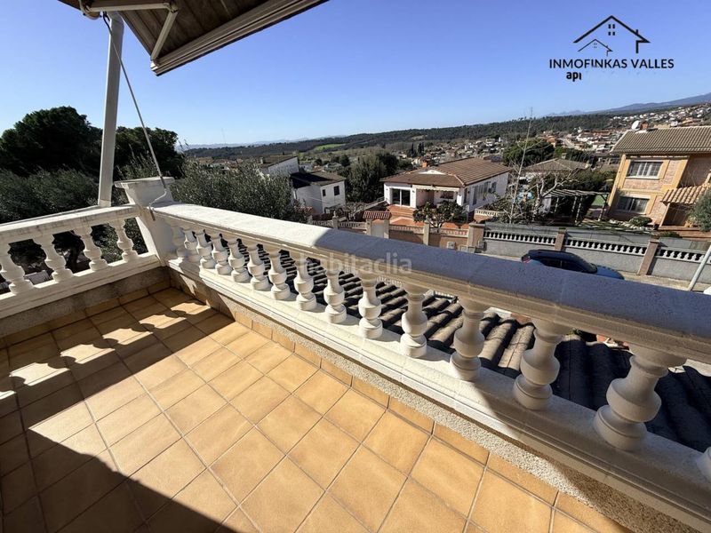 Foto 2d80158f-8665-4e18-88c6-69df9c359d2c. Casa amb calefacció aparcament piscina a Lliçà de Vall