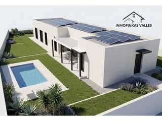 Casa a Calle grèvol 16. Disfruta este verano de la casa ideal!