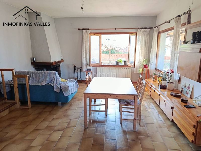 Foto b8863c4f-f85c-482c-ab86-8a6a2f7219b5. Casa amb calefacció aparcament a Lliçà d´Amunt