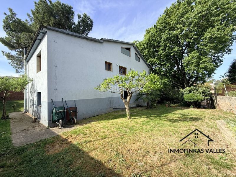 Foto e6620bb3-58ae-4d2f-a271-4f316db3a2f1. Casa amb calefacció aparcament a Lliçà d´Amunt