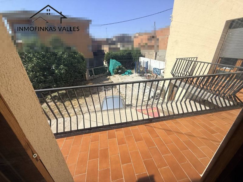 Foto 01ac8e56-ba20-4d91-86a8-bbc26ba9d879. Casa amb calefacció aparcament a Lliçà de Vall